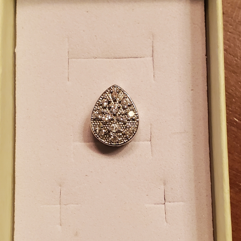 Sterling Silver 0.25 Carat Diamond Teardrop Pendant